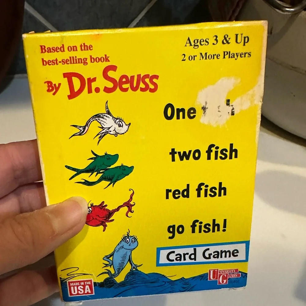 VTG 1998 DR SEUSS COLORFUL FISH CARD GAME ONE TWO RED GO UNIVERSITY GAMES CORP